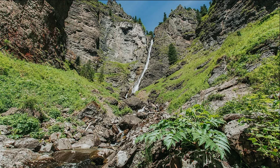 Водопад шинок фото